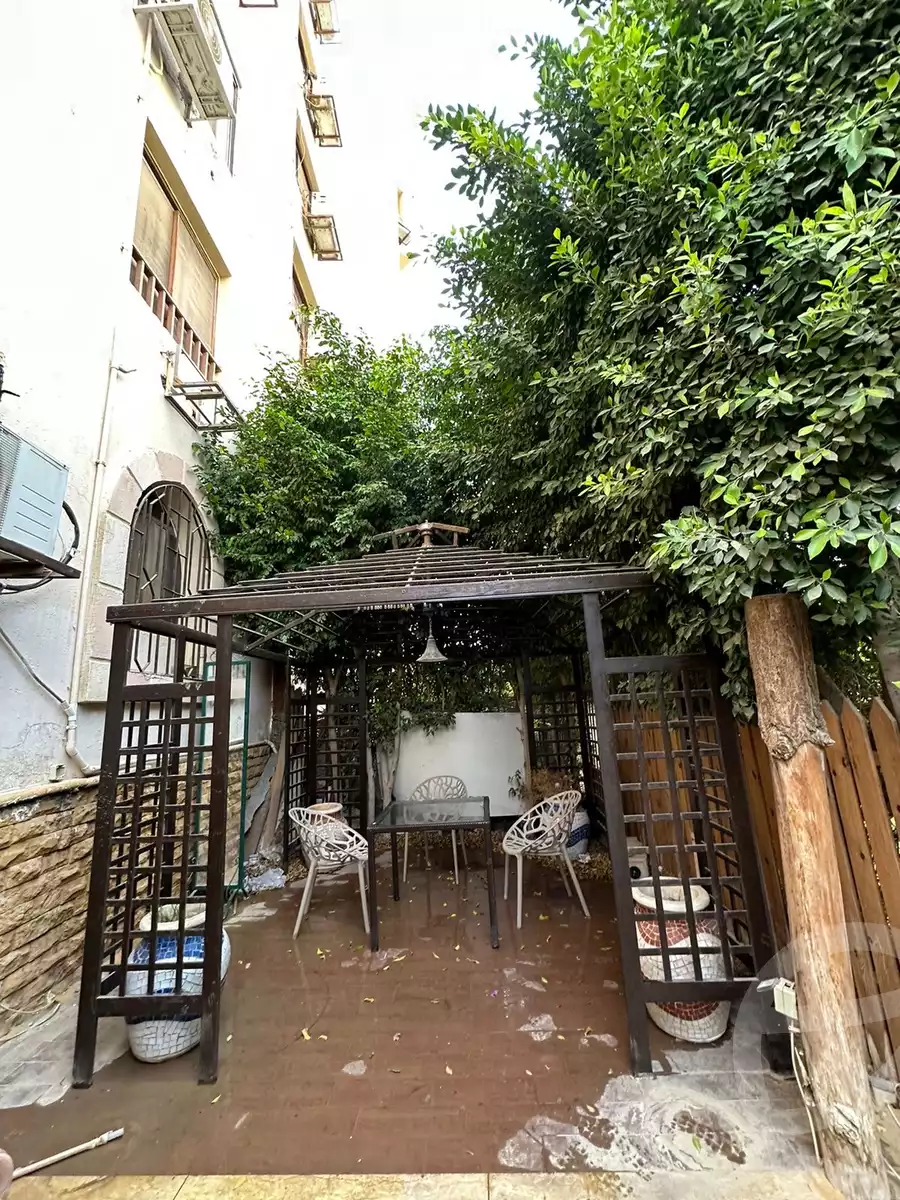 https://aqarmap.com.eg/en/listing/5275743-for-sale-cairo-new-cairo-lrhb-city-malls-and-markets