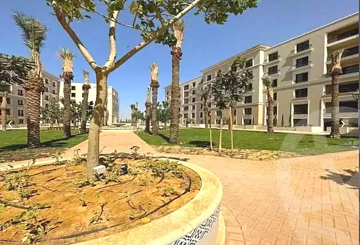 https://aqarmap.com.eg/ar/listing/5277322-for-sale-cairo-el-sheikh-zayed-city-compounds-kmbwnd-fyldj-wyst-dr-llttwyr