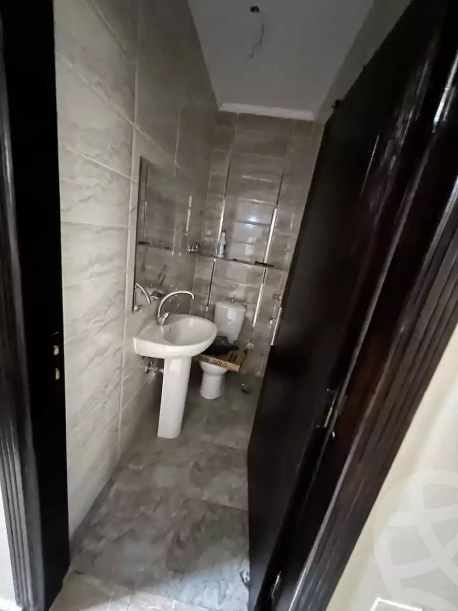 https://aqarmap.com.eg/en/listing/5278382-for-rent-cairo-helwan-helwan-el-sharkeya