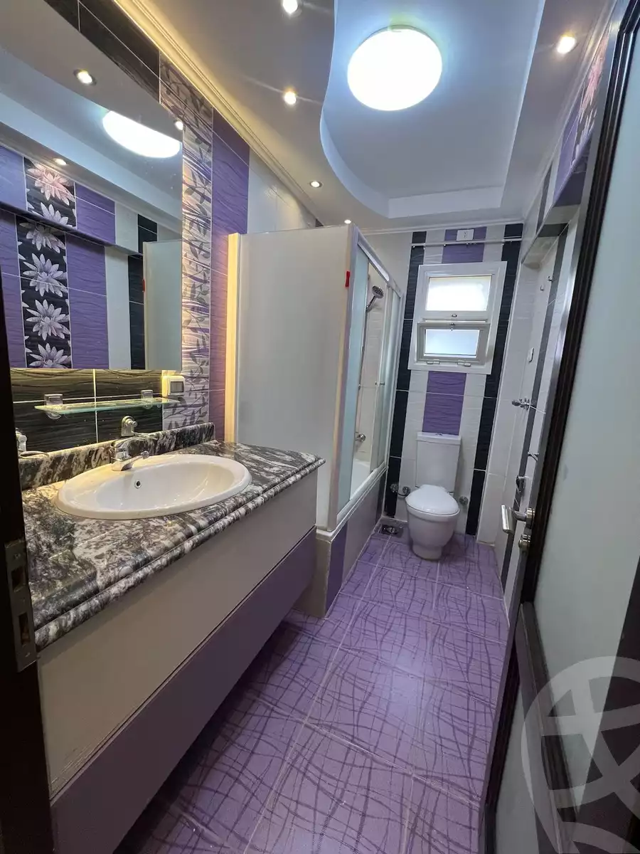 https://aqarmap.com.eg/en/listing/5280639-for-rent-cairo-new-cairo-lrhb-city-phase-8