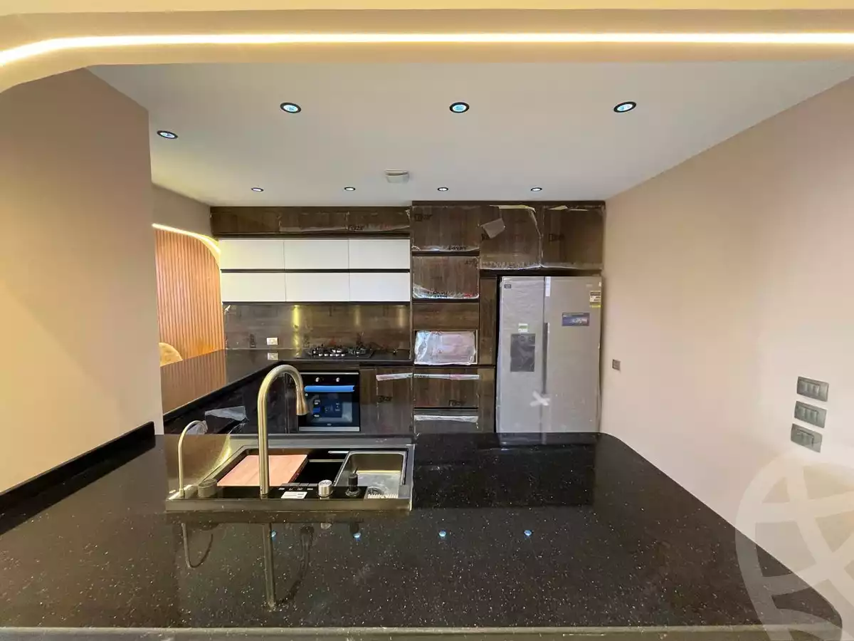 https://aqarmap.com.eg/en/listing/5284044-for-sale-cairo-ljyz-shareaa-morad  charel degol