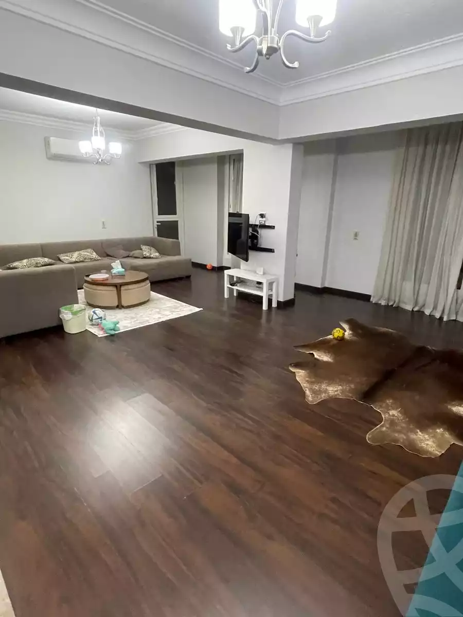https://aqarmap.com.eg/ar/listing/5284342-for-sale-cairo-el-sheikh-zayed-city-compounds-hadayek-el-mohandiseen