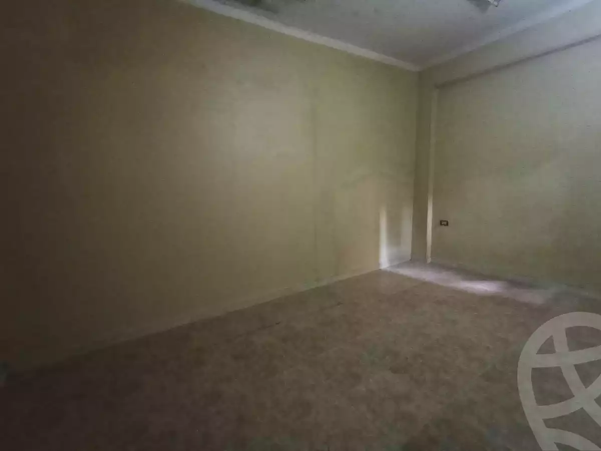https://aqarmap.com.eg/ar/listing/5296114-for-sale-qalyubia-shubra-el-khaima-shubra-el-khaima-city-teraat-el-shabouri-st