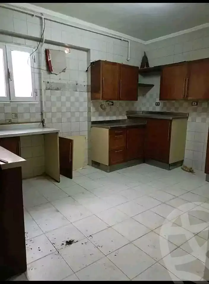 https://aqarmap.com.eg/en/listing/5297838-for-rent-cairo-mokattam-lhdb-l-ly-shareaa-9