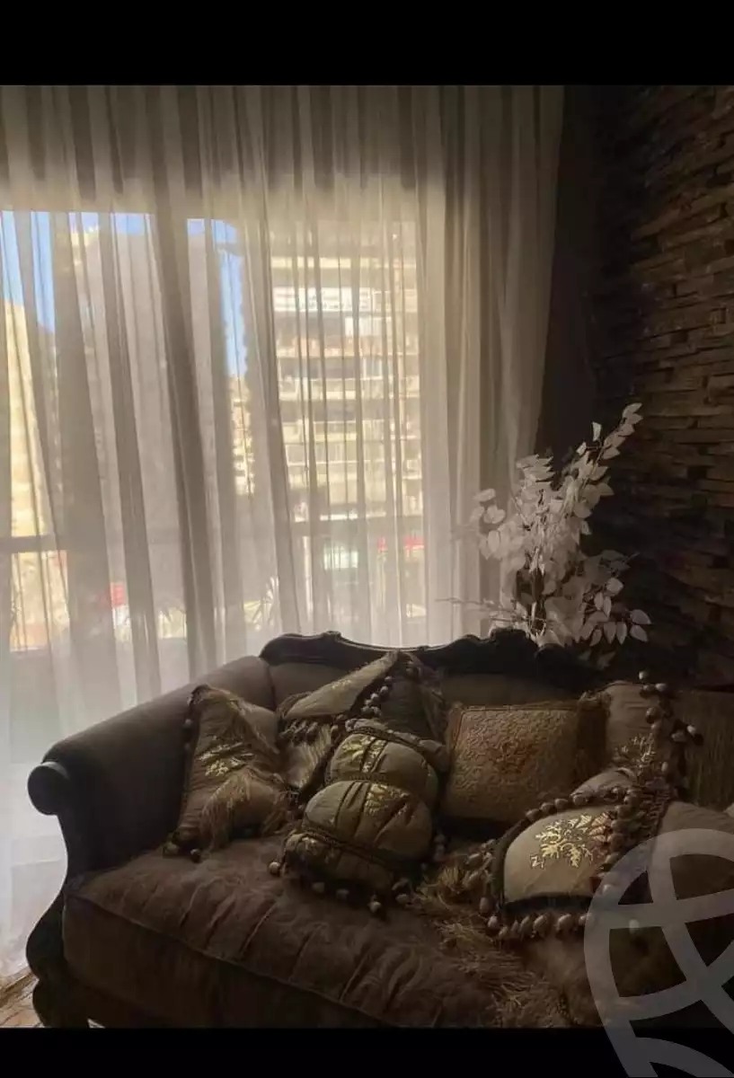 https://aqarmap.com.eg/en/listing/5305113-for-rent-cairo-nasr-city-makram-ebeid