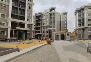 https://aqarmap.com.eg/ar/listing/5307373-for-sale-cairo-new-cairo-compounds-town-residence