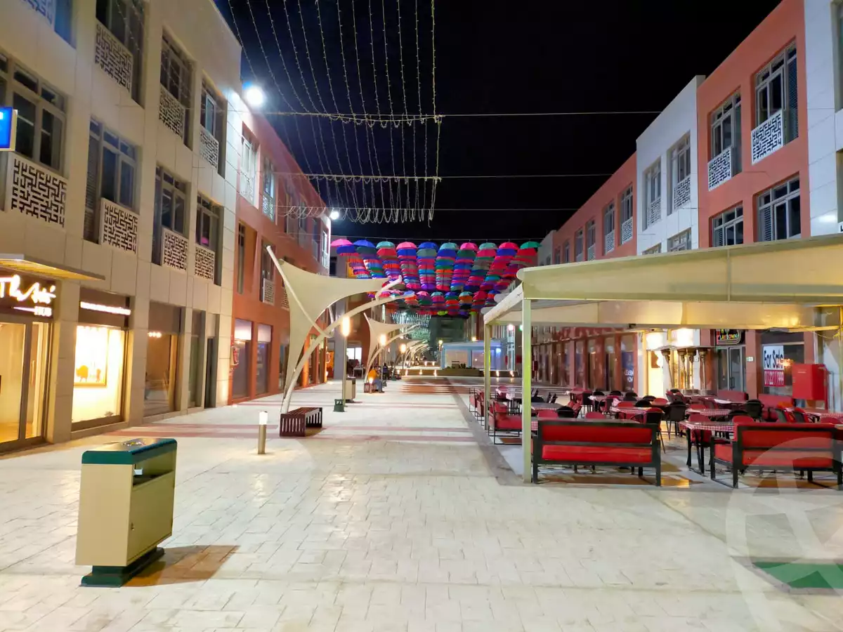 https://aqarmap.com.eg/en/listing/5309439-for-rent-cairo-el-sheikh-zayed-city-compounds-the-courtyard-mall-dorra