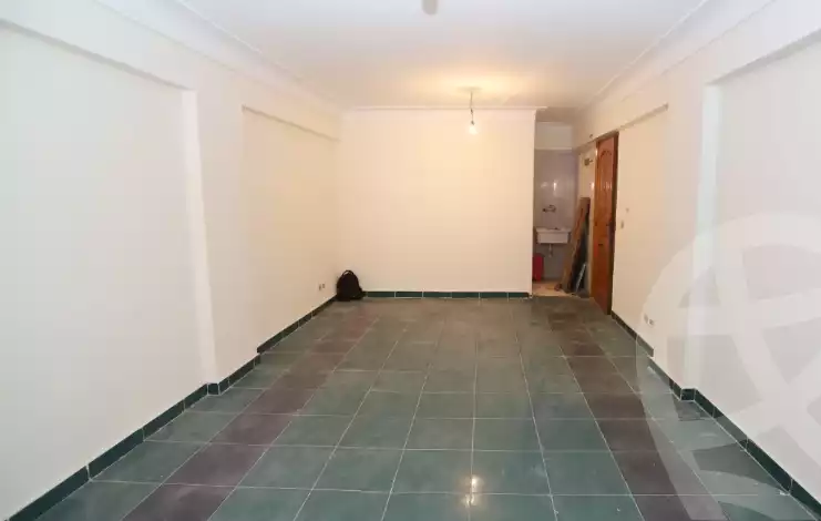 https://aqarmap.com.eg/ar/listing/5309629-for-rent-alexandria-camp-cesar-port-said-street