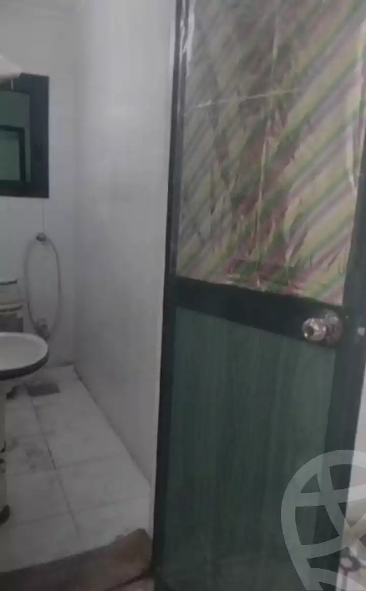 https://aqarmap.com.eg/en/listing/5311443-for-rent-cairo-shoubra-rod-el-farag