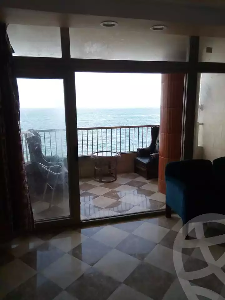 https://aqarmap.com.eg/ar/listing/5311599-for-rent-alexandria-miami