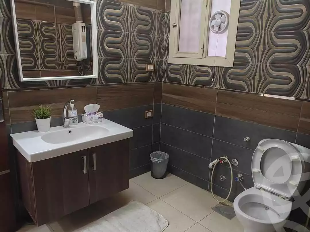 https://aqarmap.com.eg/en/listing/5313096-for-sale-cairo-elnozha-elgedidah-hashem-al-ashkar-st