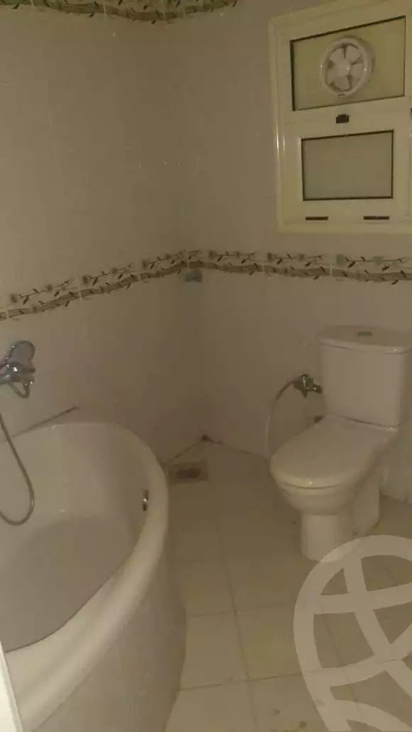 https://aqarmap.com.eg/en/listing/5314349-for-sale-alexandria-lauran-shr-bd-lhmyd-ldyb
