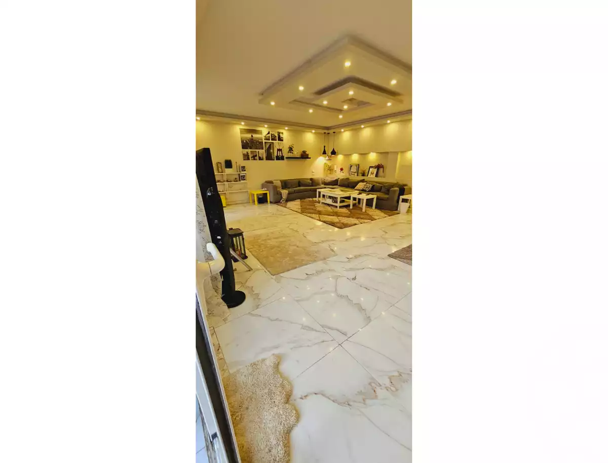 https://aqarmap.com.eg/ar/listing/5314662-for-sale-cairo-el-sheikh-zayed-city-compounds-hadayek-el-mohandiseen