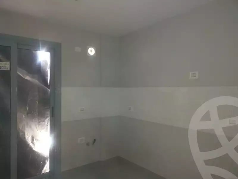 https://aqarmap.com.eg/en/listing/5314816-for-sale-cairo-el-sheikh-zayed-city-compounds-kmbwnd-fyldj-wyst-dr-llttwyr
