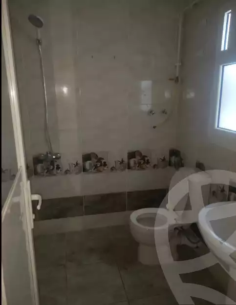 https://aqarmap.com.eg/en/listing/5315380-for-rent-cairo-madinat-el-salam