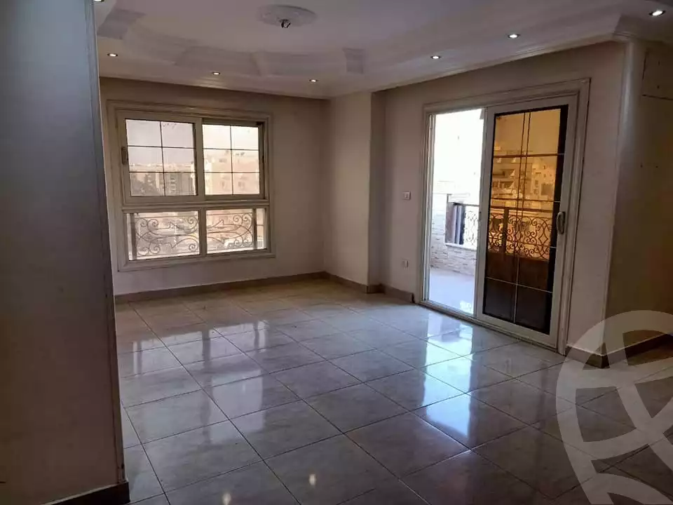 https://aqarmap.com.eg/en/listing/5316457-for-rent-cairo-mokattam-lhdb-l-ly-shareaa-9