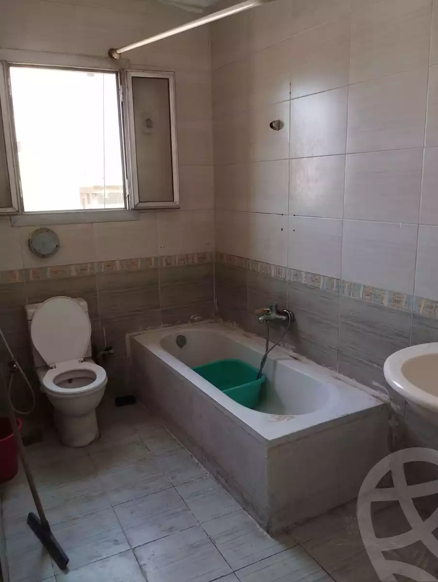 https://aqarmap.com.eg/en/listing/5318606-for-rent-cairo-nasr-city-mostafa-el-nahaas-st