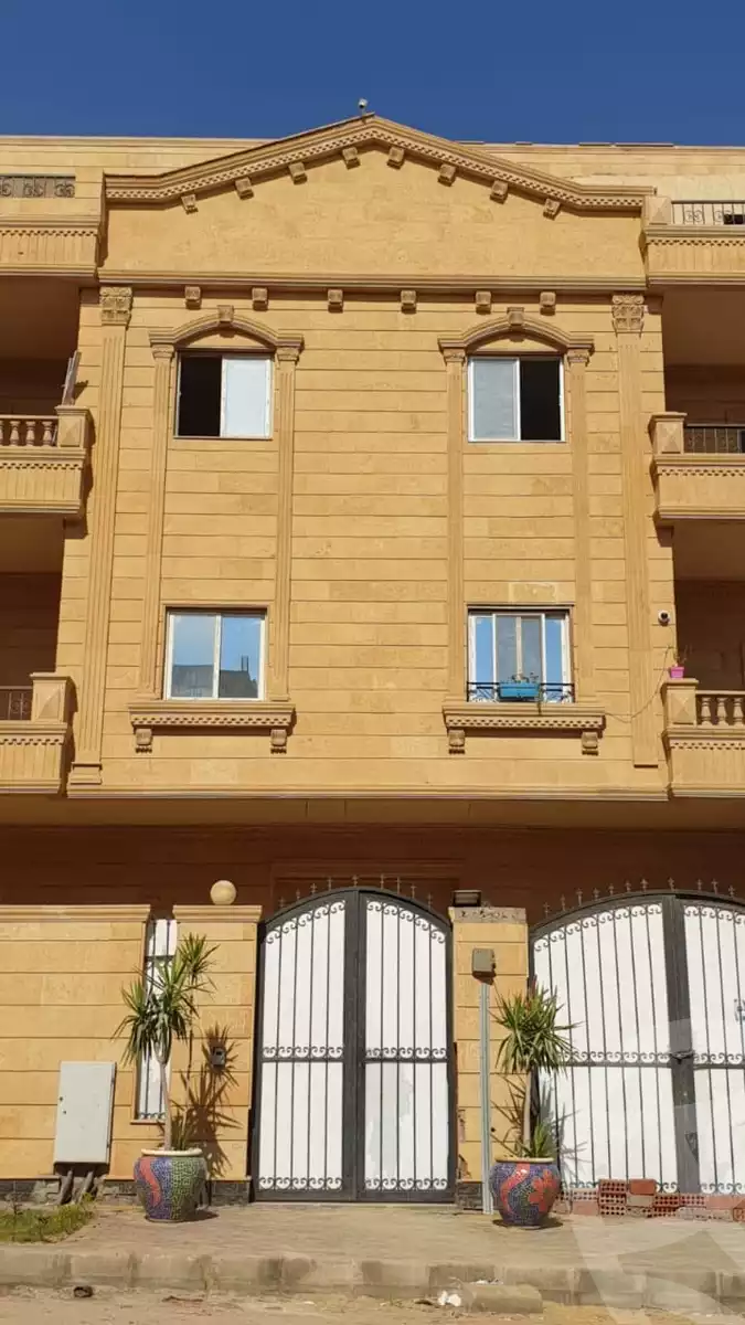 https://aqarmap.com.eg/en/listing/5969474-for-sale-cairo-new-cairo-el-kornfol-el-kornfol-1