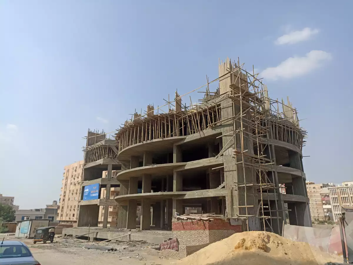 https://aqarmap.com.eg/en/listing/5330833-for-sale-cairo-nasr-city-el-hay-el-asher-new-zahraa-square