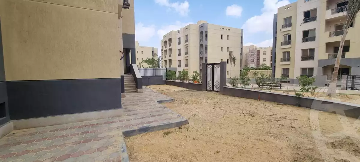 https://aqarmap.com.eg/en/listing/5334595-for-sale-cairo-new-cairo-compounds-paradise
