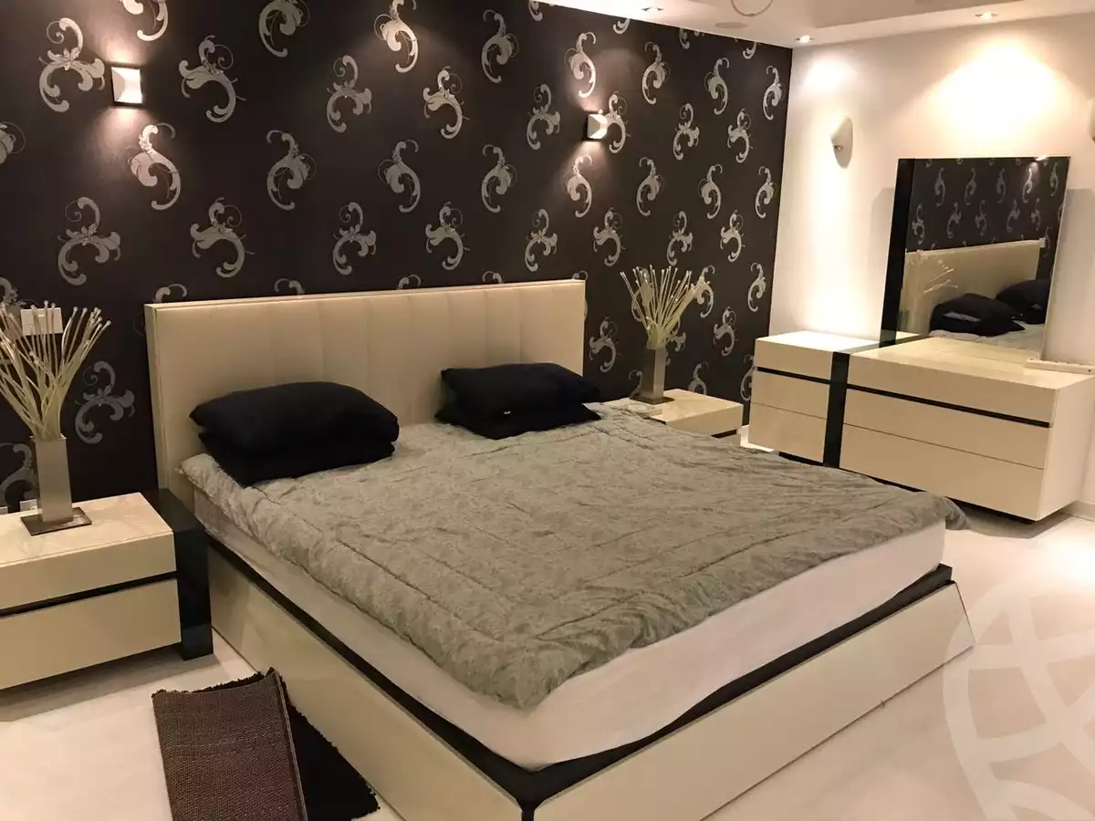 https://aqarmap.com.eg/en/listing/5335601-for-rent-cairo-el-sheikh-zayed-city-compounds-greens