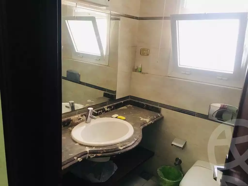 https://aqarmap.com.eg/en/listing/5336257-for-rent-cairo-new-cairo-lrhb-city-phase-4-mostafa-kamel-st