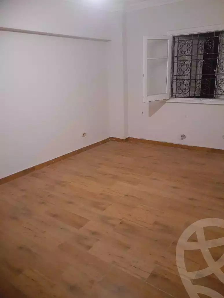 https://aqarmap.com.eg/ar/listing/5338515-for-rent-cairo-mokattam-lhdb-l-ly-diplomats-neighborhood