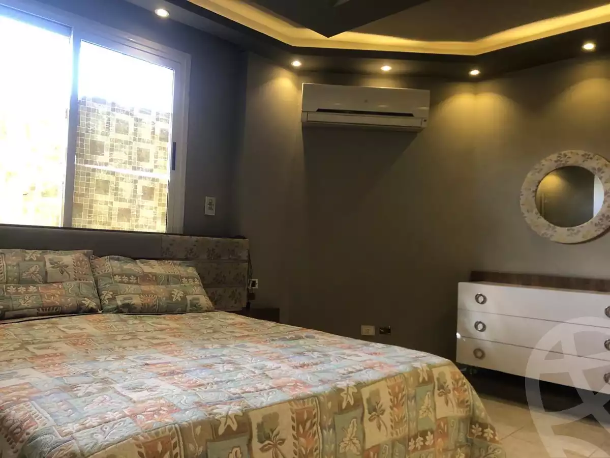 https://aqarmap.com.eg/en/listing/5342120-for-rent-cairo-new-cairo-lrhb-city-phase-8