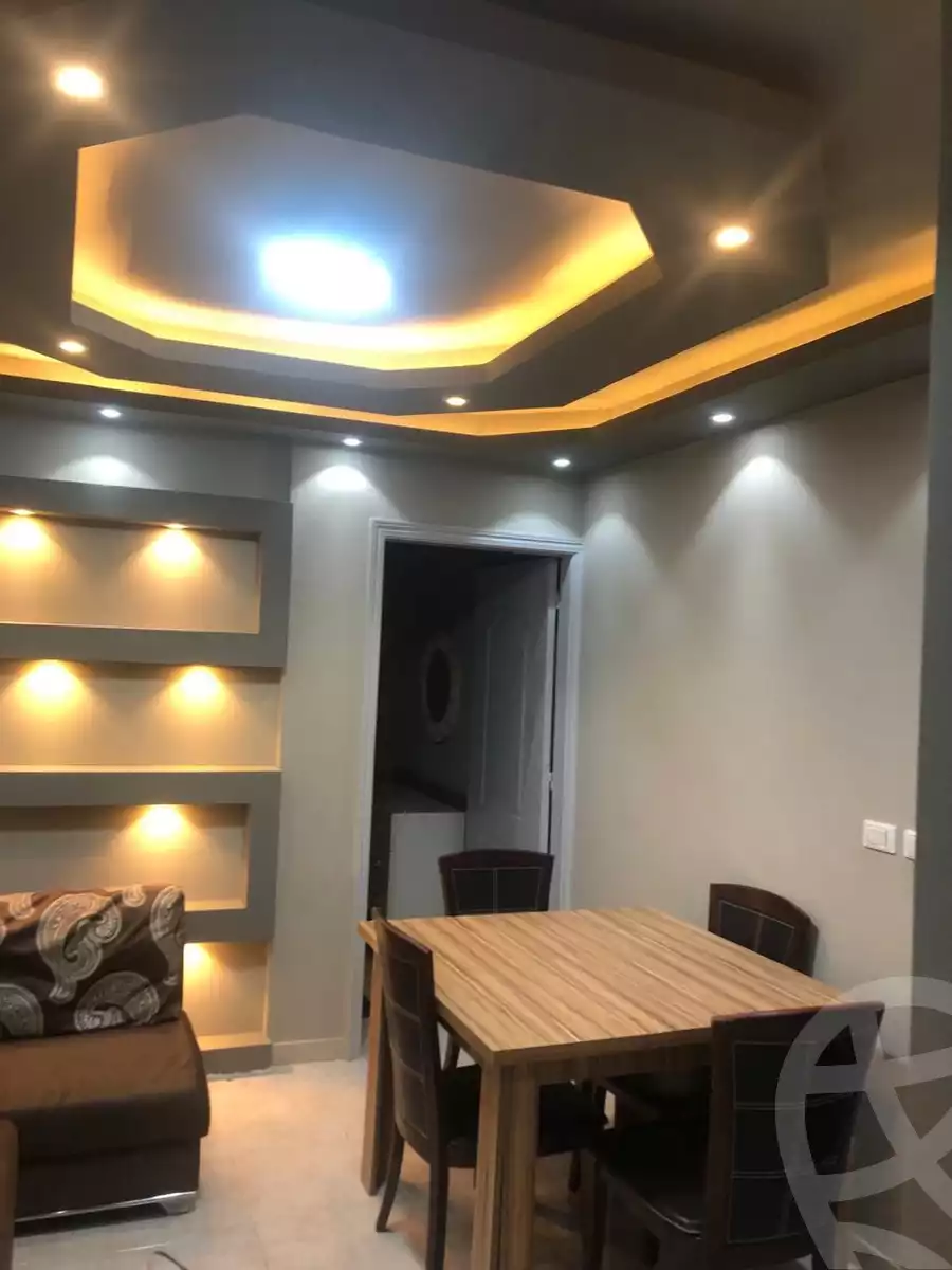 https://aqarmap.com.eg/en/listing/5342120-for-rent-cairo-new-cairo-lrhb-city-phase-8