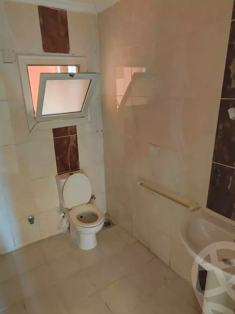 https://aqarmap.com.eg/en/listing/5342386-for-sale-cairo-el-shorouk-mostakbal-city
