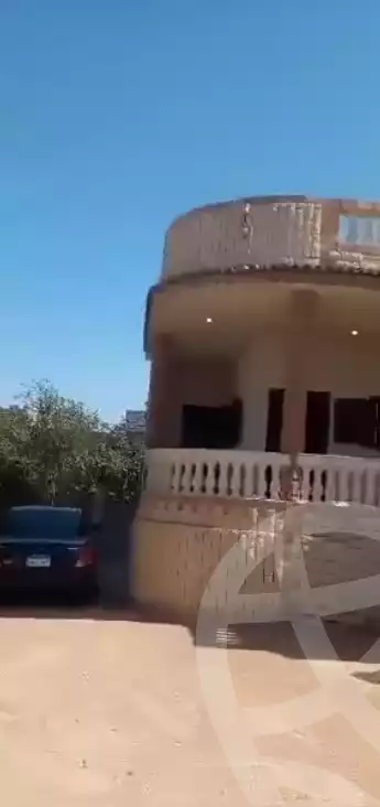 https://aqarmap.com.eg/en/listing/5345503-for-sale-marsa-matruh-marsa-matrouh-city-imam-malek-st