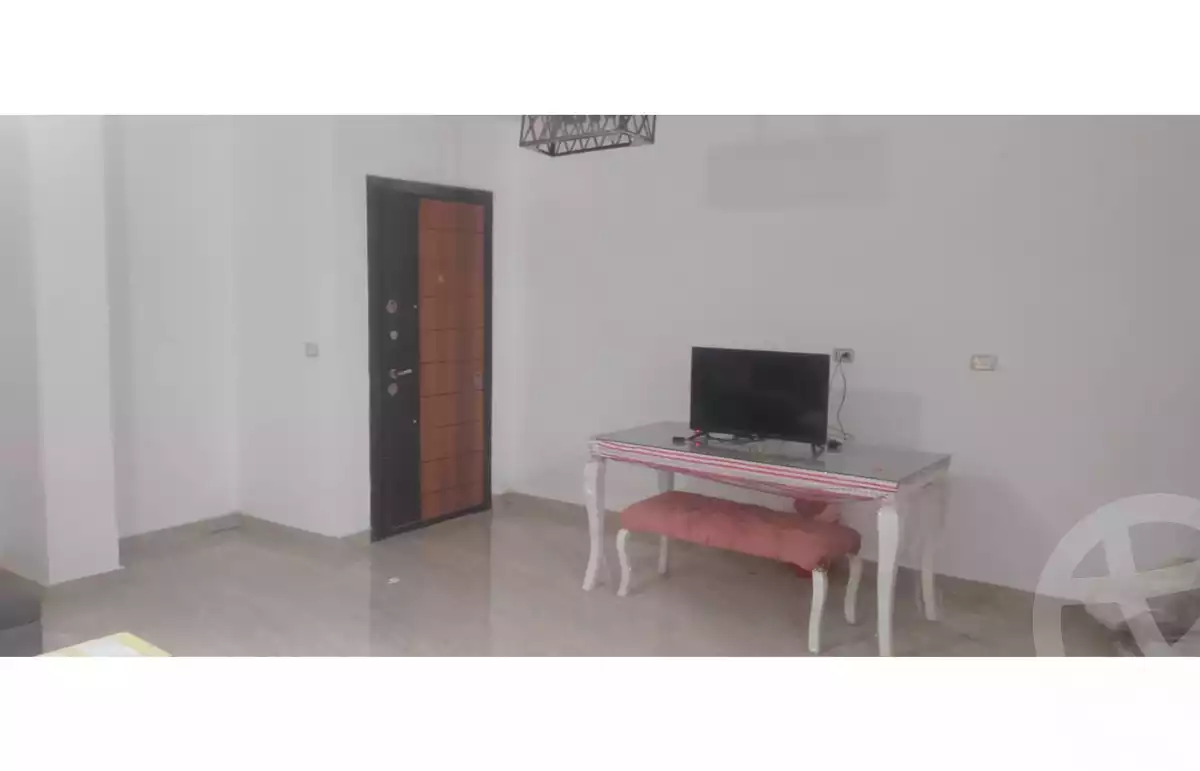 https://aqarmap.com.eg/en/listing/5348660-for-sale-cairo-6th-of-october-compounds-jrdyny-lshms