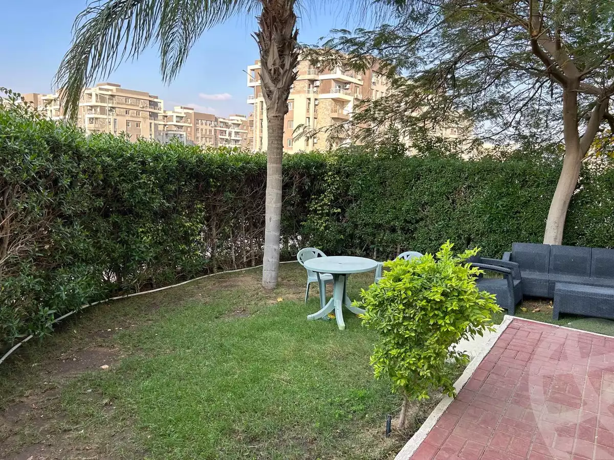 https://aqarmap.com.eg/en/listing/5348817-for-sale-cairo-el-sheikh-zayed-city-compounds-el-mostaqbal-city