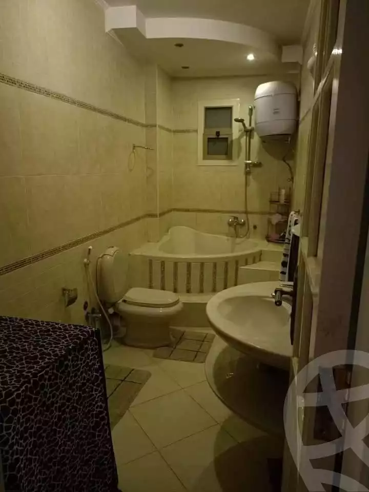 https://aqarmap.com.eg/en/listing/5349834-for-sale-cairo-mokattam-lhdb-l-ly-adly-el-melegy-st