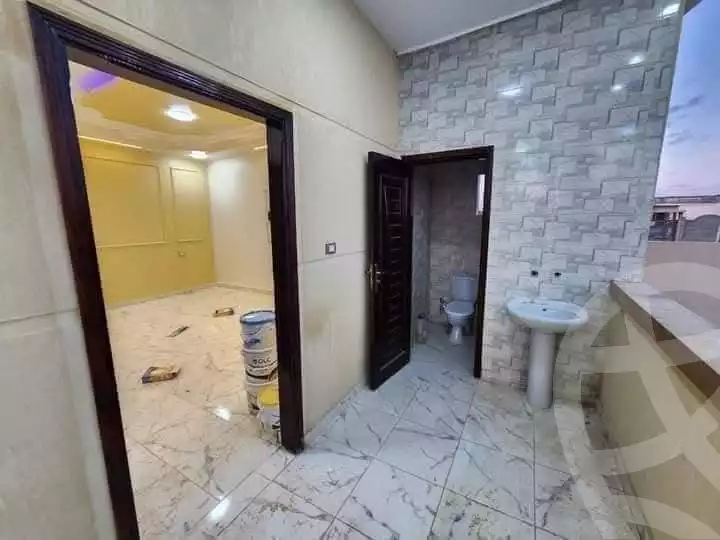 https://aqarmap.com.eg/en/listing/5353389-for-sale-marsa-matruh-marsa-matrouh-city-imam-malek-st