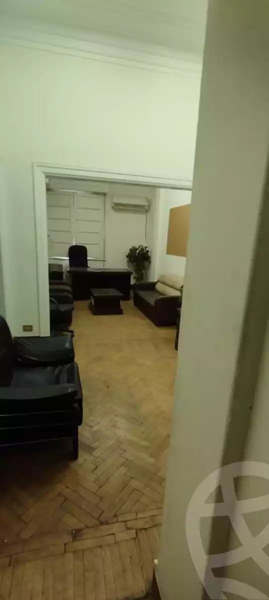 https://aqarmap.com.eg/en/listing/5355887-for-rent-cairo-downtown-bab-el-loaa-hoda-shaarawy-st