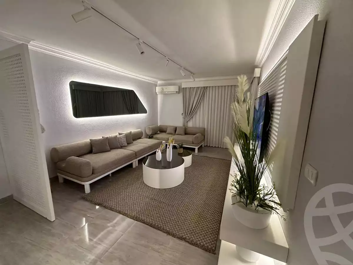 https://aqarmap.com.eg/en/listing/5357843-for-rent-cairo-el-sheikh-zayed-city-compounds-jn-zyd