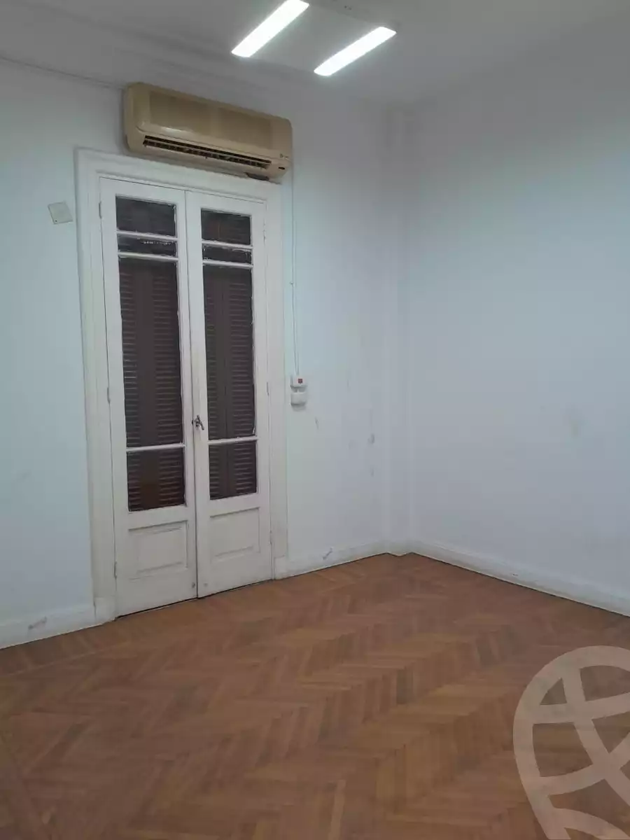 https://aqarmap.com.eg/ar/listing/6009687-for-rent-cairo-garden-city-al-hadekah-st