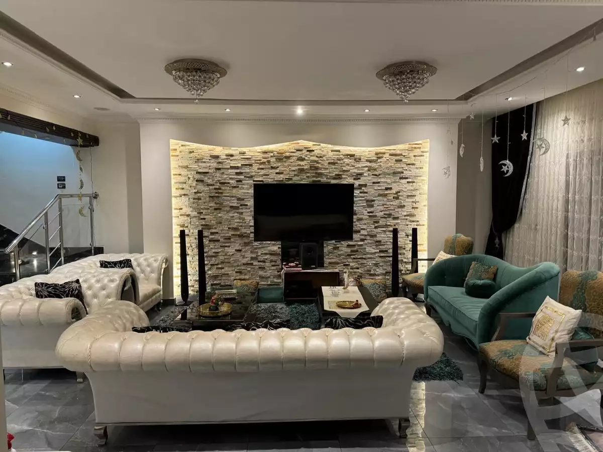 https://aqarmap.com.eg/en/listing/5359455-for-sale-cairo-new-cairo-lrhb-city-malls-and-markets