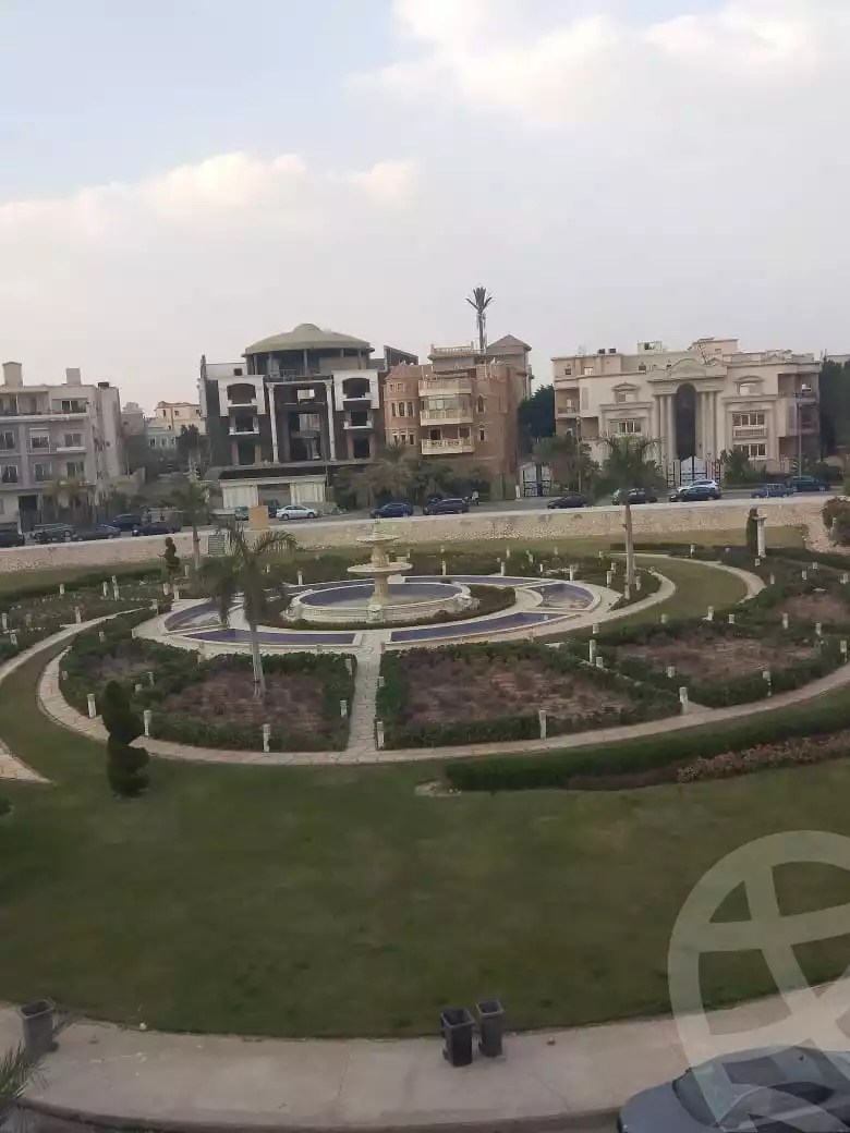 https://aqarmap.com.eg/en/listing/5360420-for-rent-cairo-new-cairo-gharb-el-golf-alaa-elsaadany-st