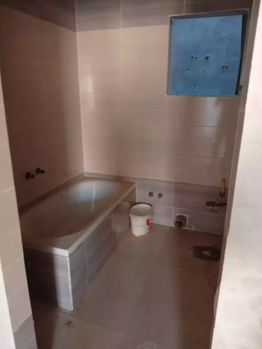 https://aqarmap.com.eg/ar/listing/5361544-for-sale-qalyubia-shubra-el-khaima-shubra-el-khaima-city-teraat-el-shabouri-st