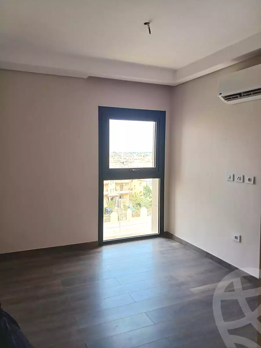 https://aqarmap.com.eg/ar/listing/5363412-for-rent-cairo-el-sheikh-zayed-city-compounds-zyd-wr-llttwyr-park-towers-zed-el-sheikh-zayed-compound
