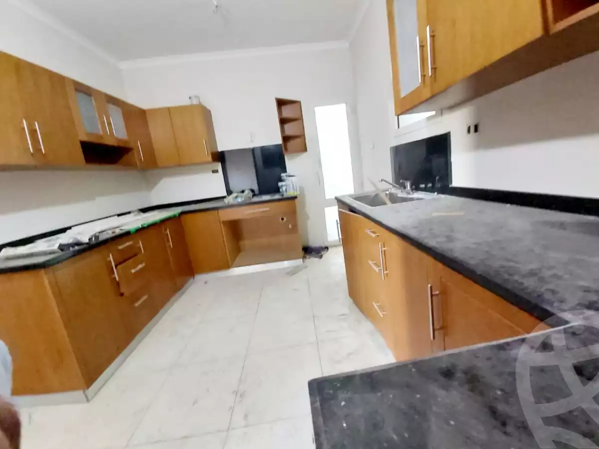 https://aqarmap.com.eg/en/listing/5363714-for-rent-cairo-el-sheikh-zayed-city-compounds-dh-drys