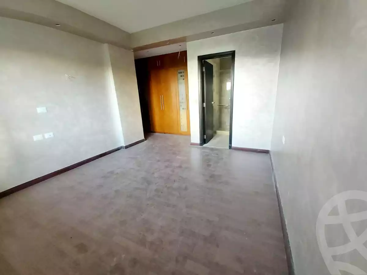 https://aqarmap.com.eg/en/listing/5363714-for-rent-cairo-el-sheikh-zayed-city-compounds-dh-drys