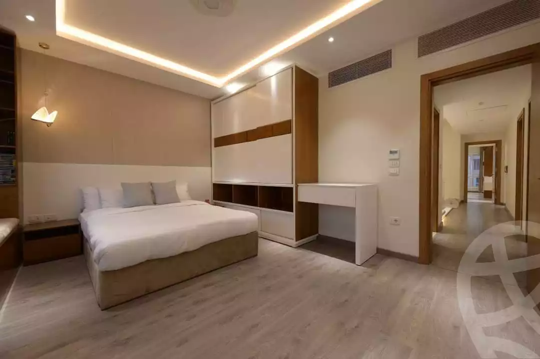 https://aqarmap.com.eg/en/listing/5364042-for-rent-cairo-new-cairo-compounds-hyde-park-cluster-7-hyde-park