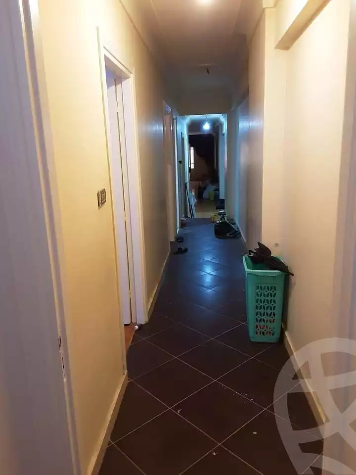 https://aqarmap.com.eg/en/listing/5364370-for-sale-alexandria-ganaklis-shr-mrtdy-bsh