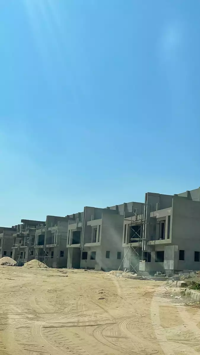 https://aqarmap.com.eg/en/listing/5366835-for-sale-cairo-el-sheikh-zayed-city-lshykh-zyd-ljdyd-v-levels-compound-dunes