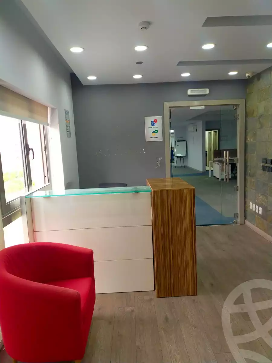 https://aqarmap.com.eg/en/listing/5367469-for-rent-cairo-el-sheikh-zayed-city-compounds-the-courtyard-mall-dorra