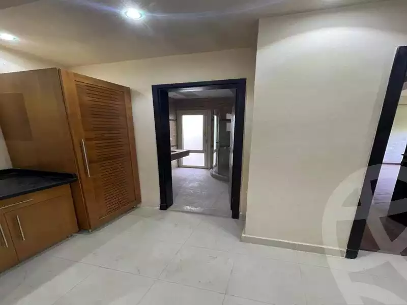 https://aqarmap.com.eg/en/listing/5367628-for-sale-cairo-el-sheikh-zayed-city-compounds-dh-drys