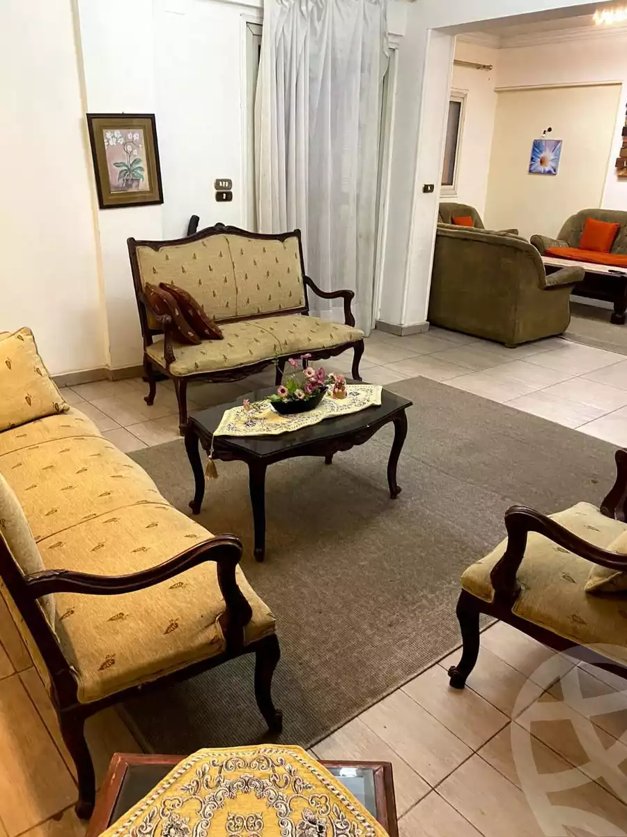 https://aqarmap.com.eg/ar/listing/5368403-for-sale-cairo-heliopolis-el-mahkama-square